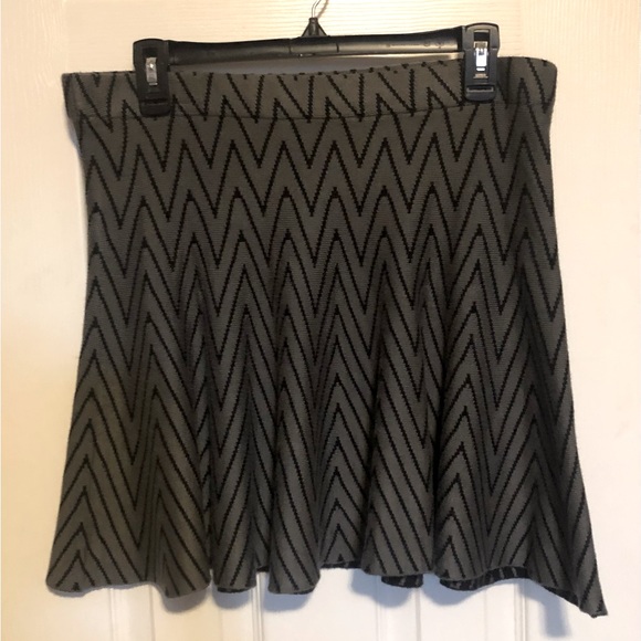 Candies Skirt - Picture 1 of 3